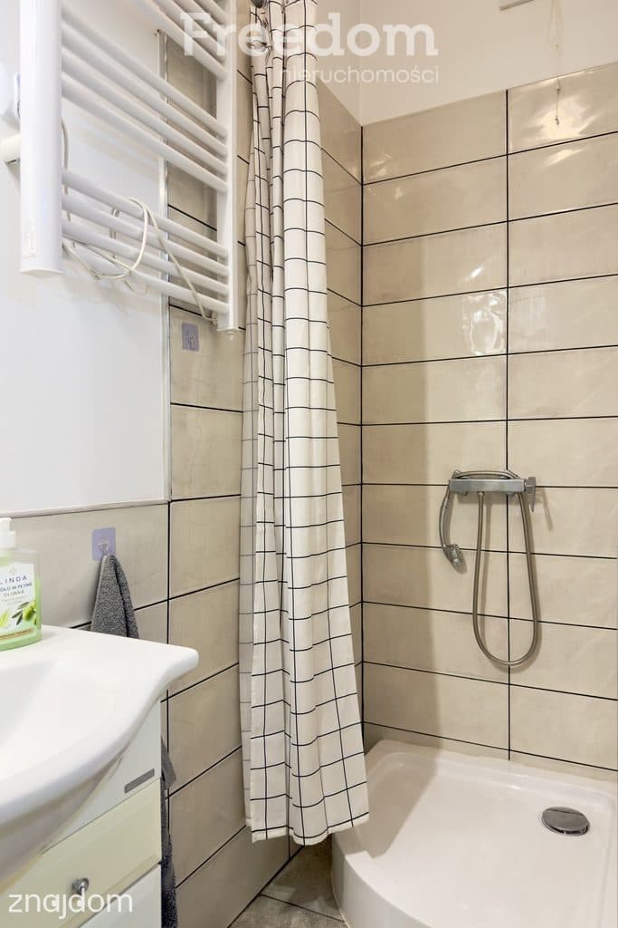 Kawalerka 22,42 m² po remoncie, Dobrzyń n. Wisłą - zdjęcie 8