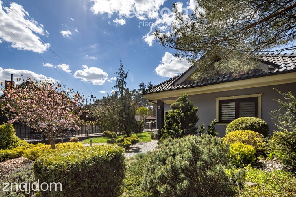 Gotowy dom 254 m² w otoczeniu lasu! - zdjęcie 2
