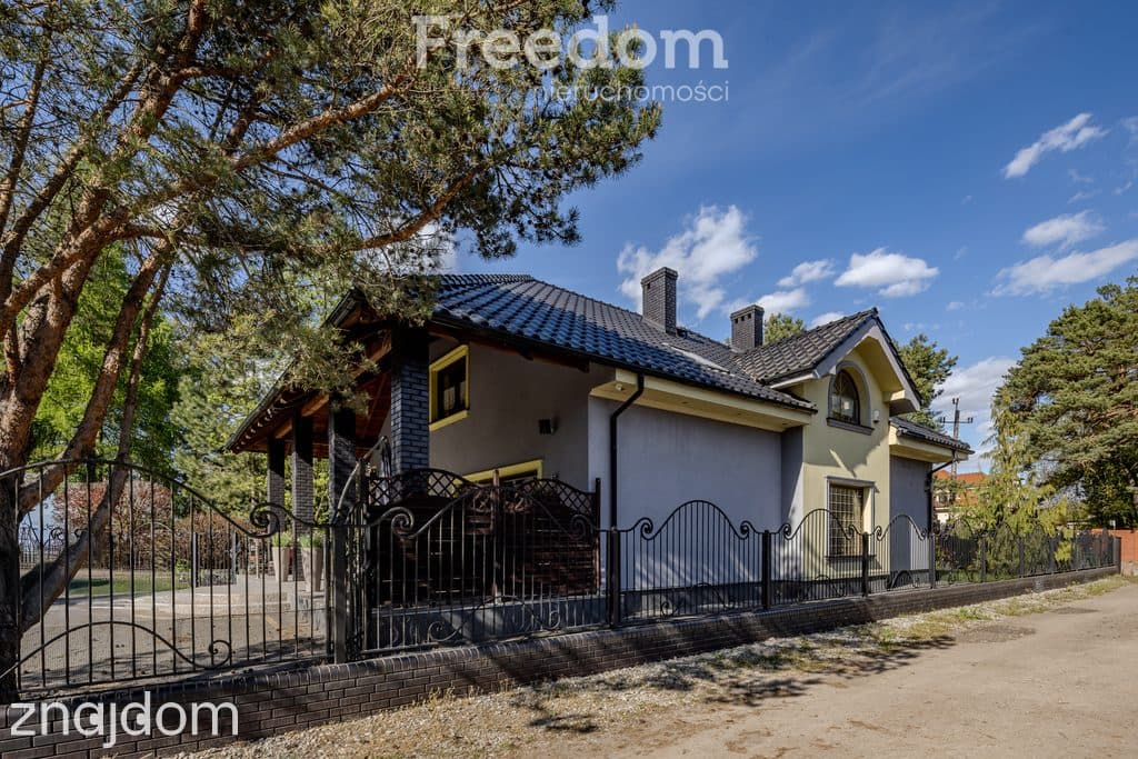 Gotowy dom 254 m² w otoczeniu lasu! - zdjęcie 4