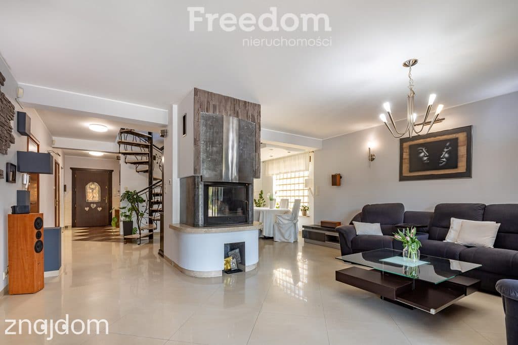 Gotowy dom 254 m² w otoczeniu lasu! - zdjęcie 6