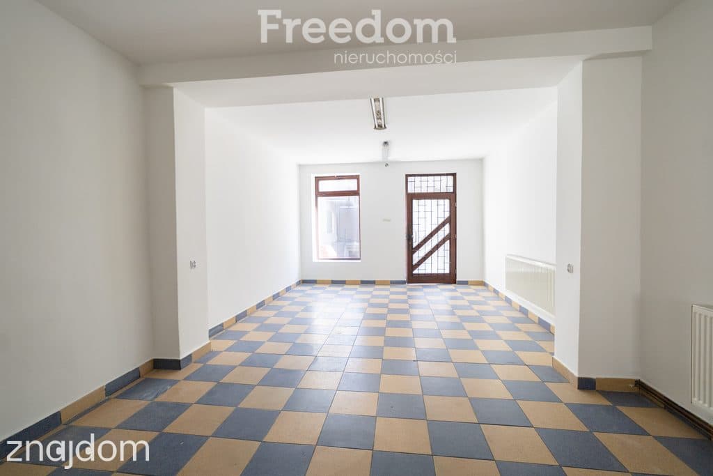Atrakcyjny lokal użytkowy 53,60 m² z witryną - zdjęcie 2