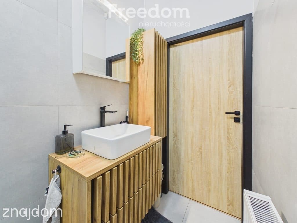 4-pokojowe mieszkanie 99 m² tuż przy dworcu PKP - zdjęcie 13