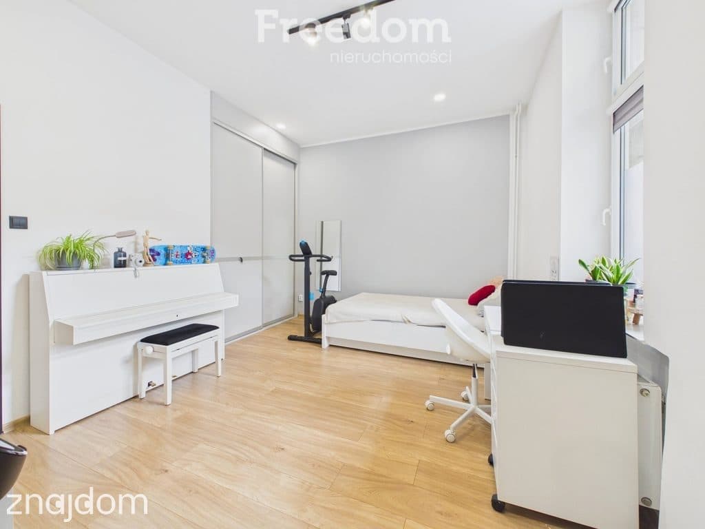 4-pokojowe mieszkanie 99 m² tuż przy dworcu PKP - zdjęcie 10