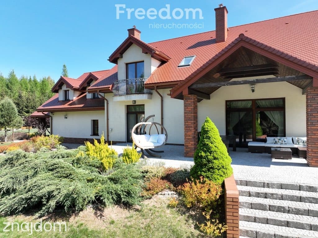 Rezydencja | 2,3 ha | własny las, fotowoltaika - zdjęcie 4