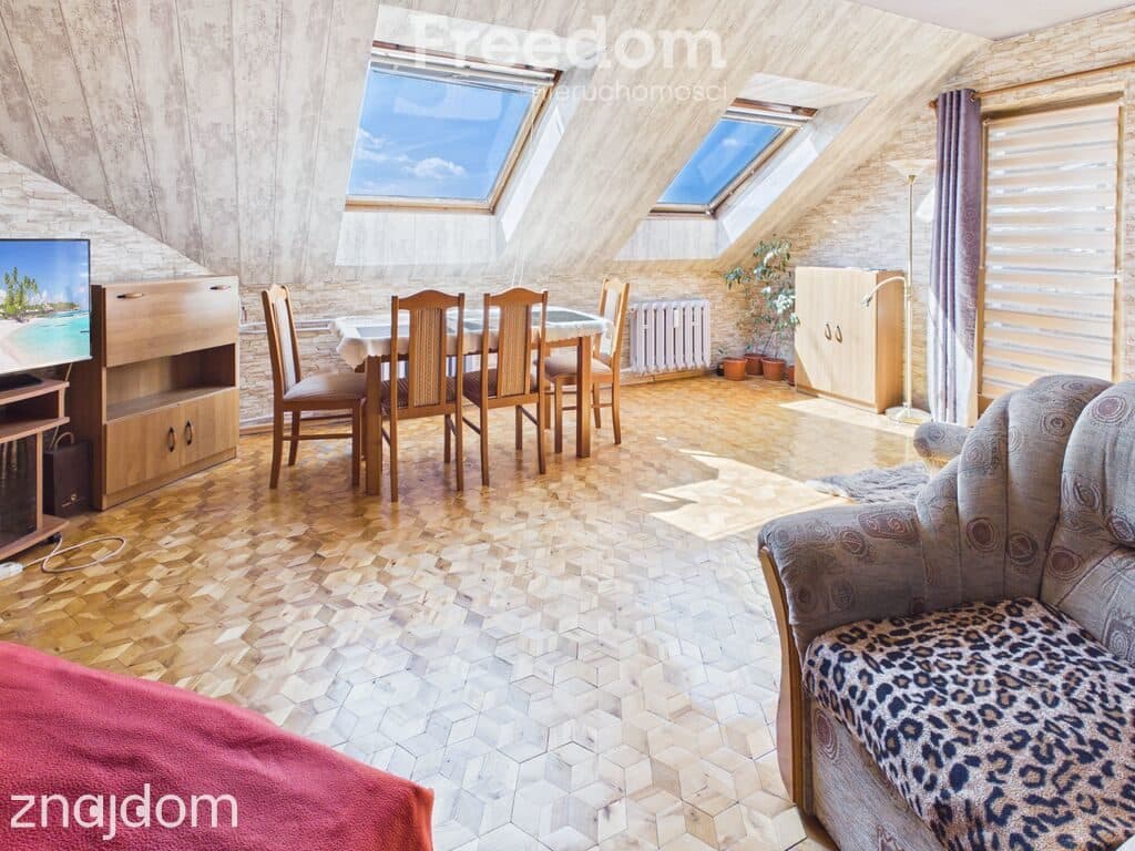 Dwupoziomowe mieszkanie 82 m² z klimatyzacją