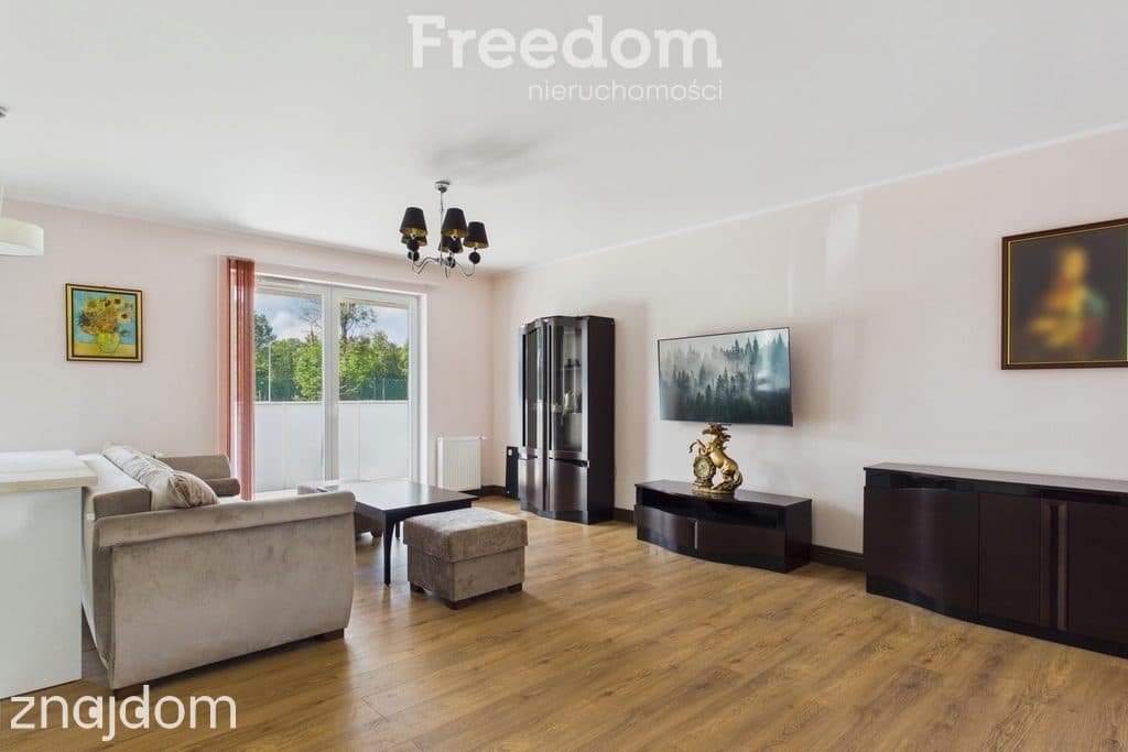 Nowoczesne 80 m² z dwoma tarasami - zdjęcie 2