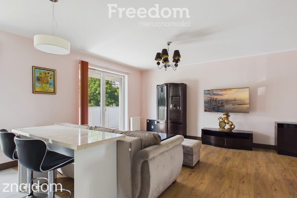 Nowoczesne 80 m² z dwoma tarasami - zdjęcie 5