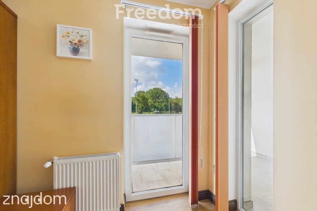Nowoczesne 80 m² z dwoma tarasami - zdjęcie 9