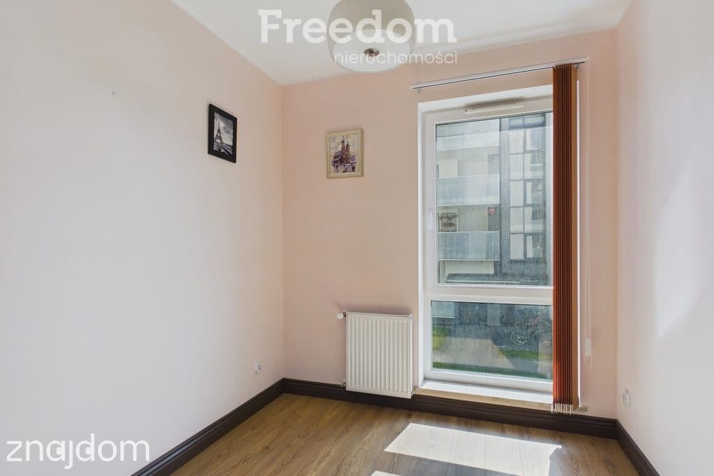 Nowoczesne 80 m² z dwoma tarasami - zdjęcie 10
