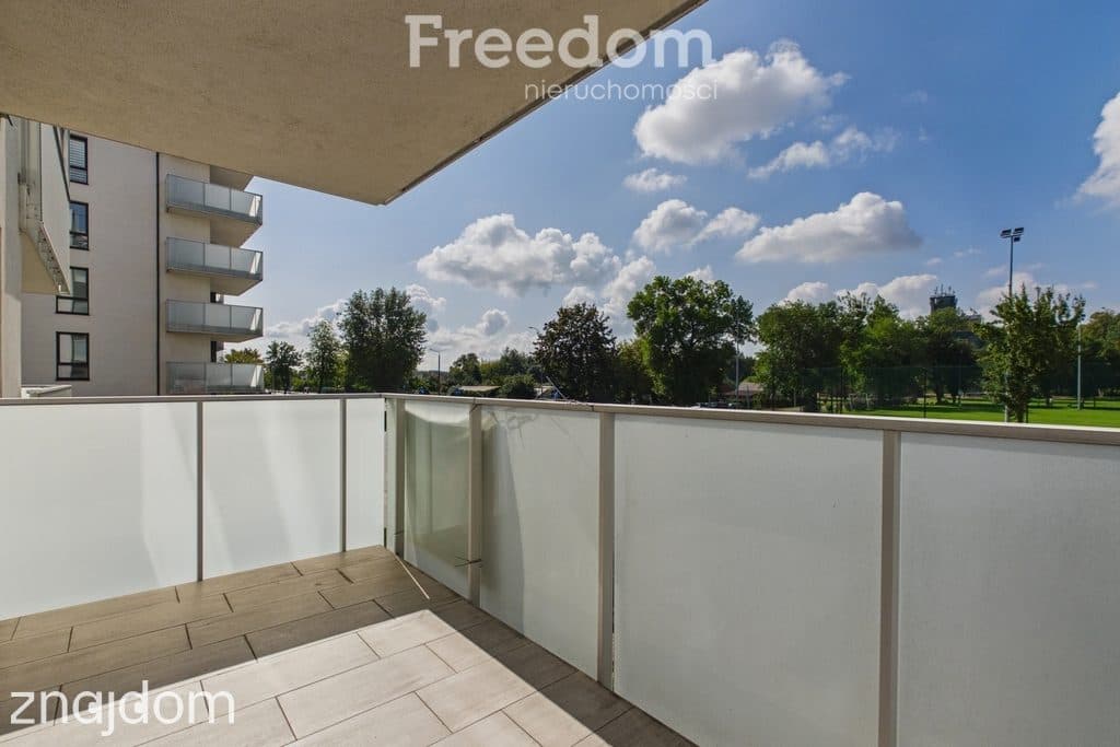 Nowoczesne 80 m² z dwoma tarasami - zdjęcie 17