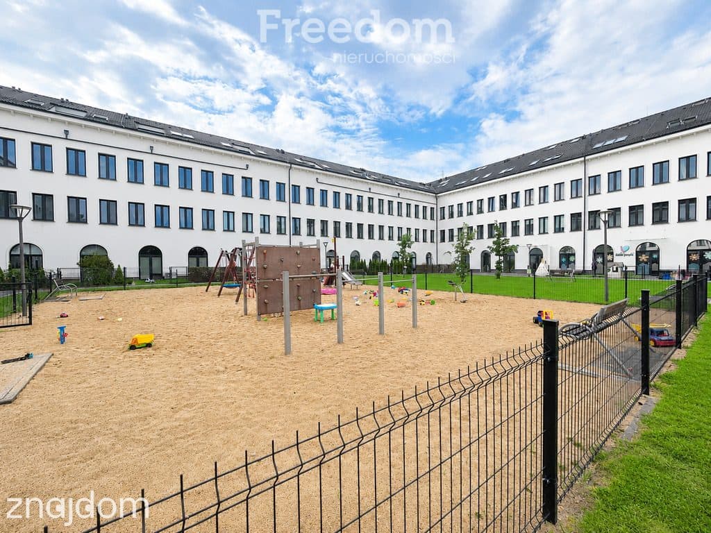 Mieszkanie dwupoziomowe - Piła ul. Kołobrzeska - zdjęcie 12