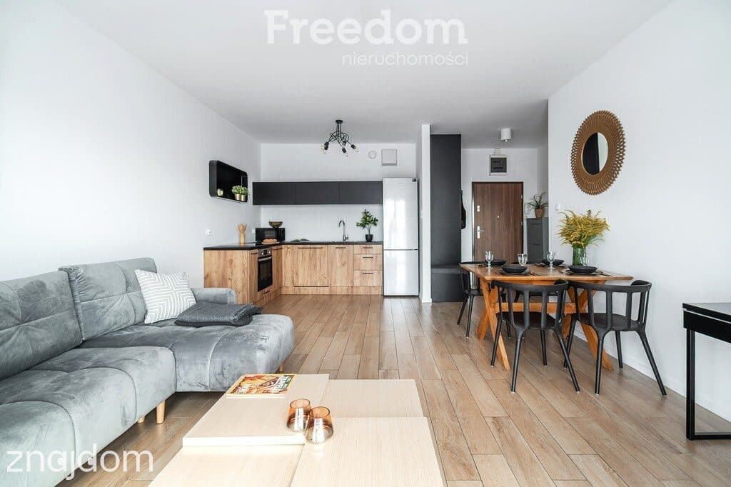Apartament z widokiem na panoramę Łodzi - zdjęcie 13