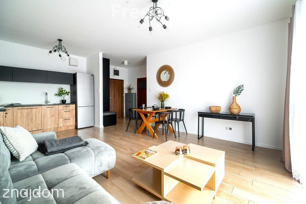 Apartament z widokiem na panoramę Łodzi - zdjęcie 14