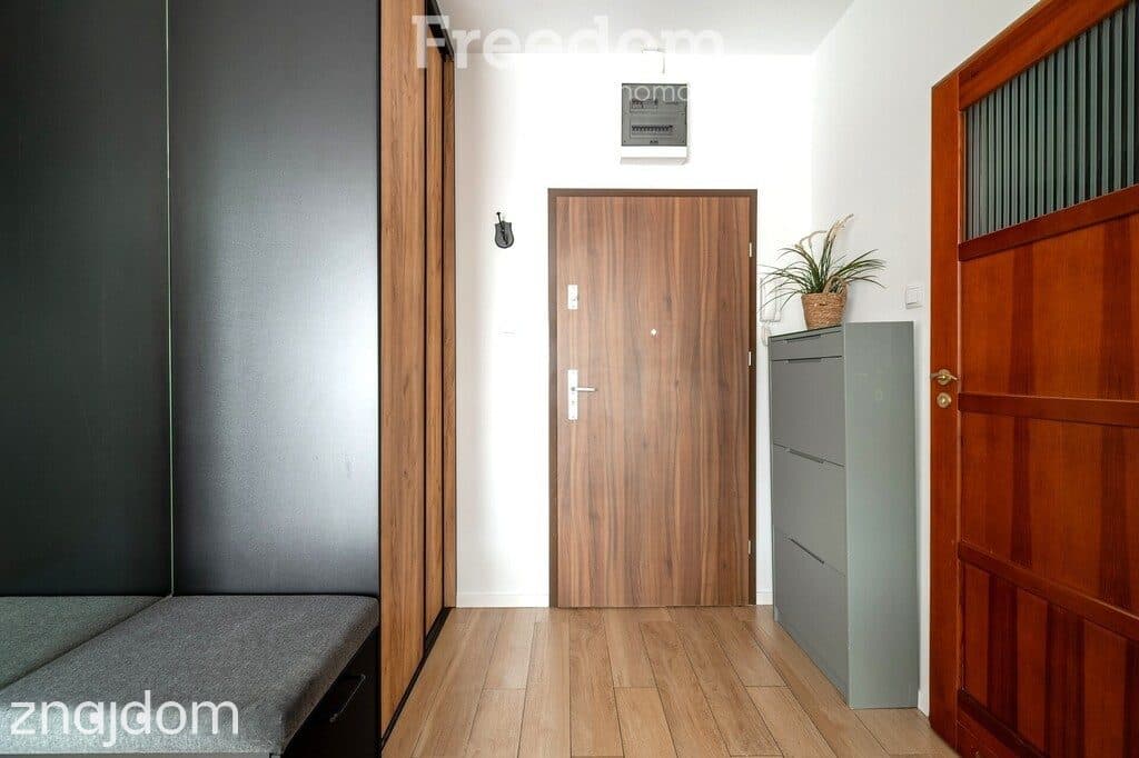 Apartament z widokiem na panoramę Łodzi - zdjęcie 15