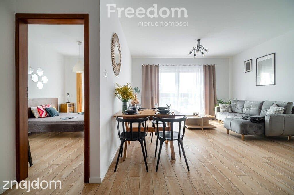 Apartament z widokiem na panoramę Łodzi - zdjęcie 10