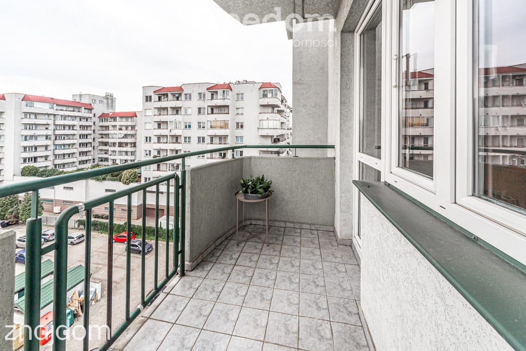 2 pokoje, oddzielna kuchnia, balkon, parking - zdjęcie 5
