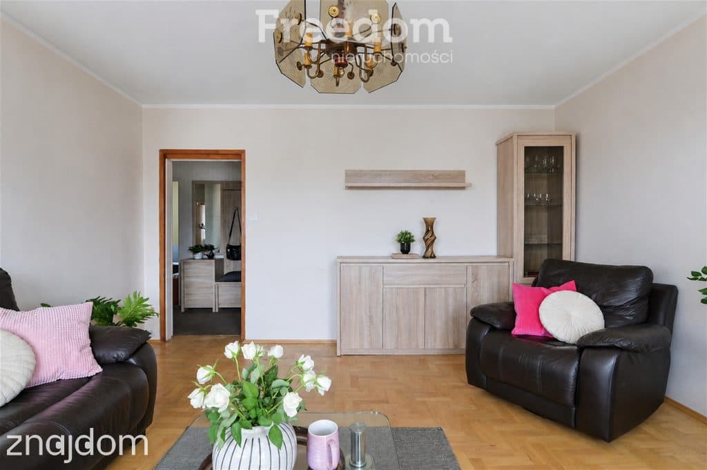 Pruszcz Gdański, 3 pok. 76 m2, balkon, dwustronne - zdjęcie 4