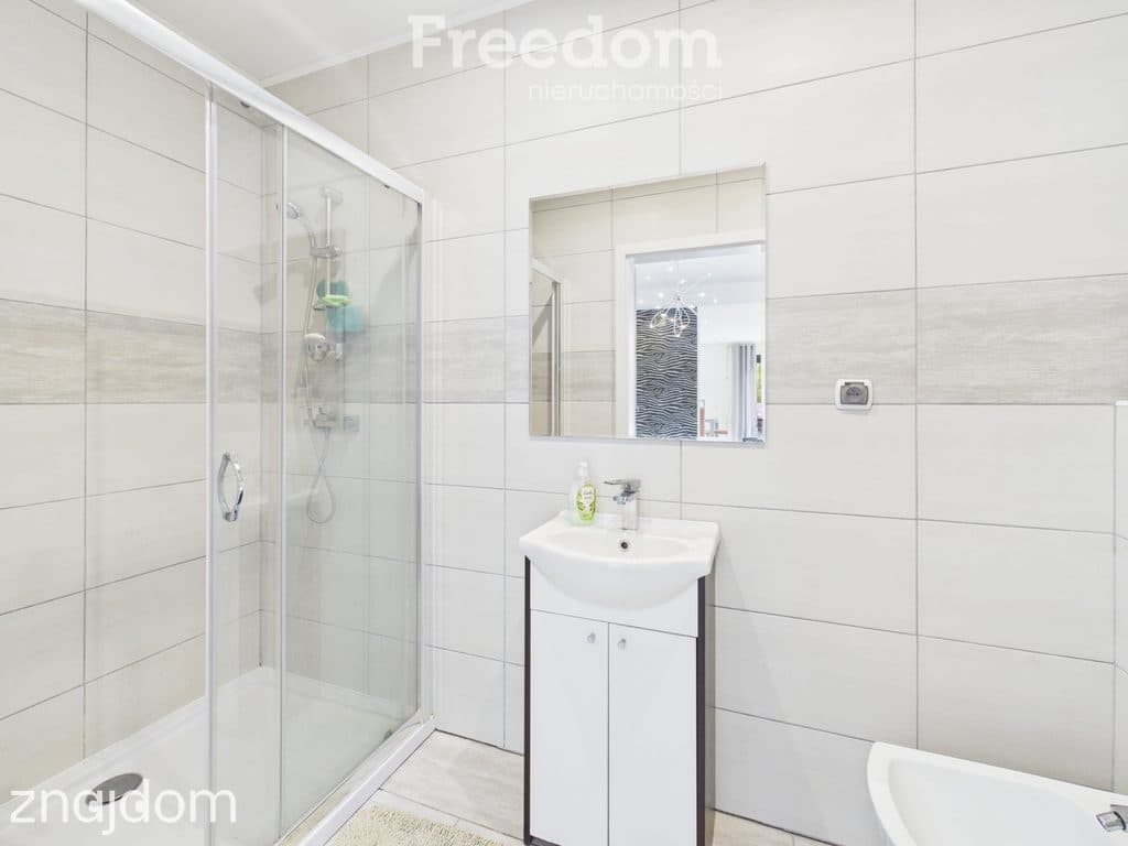 Dom wolnostojący 191 m², działka 945 m², garaż - zdjęcie 12