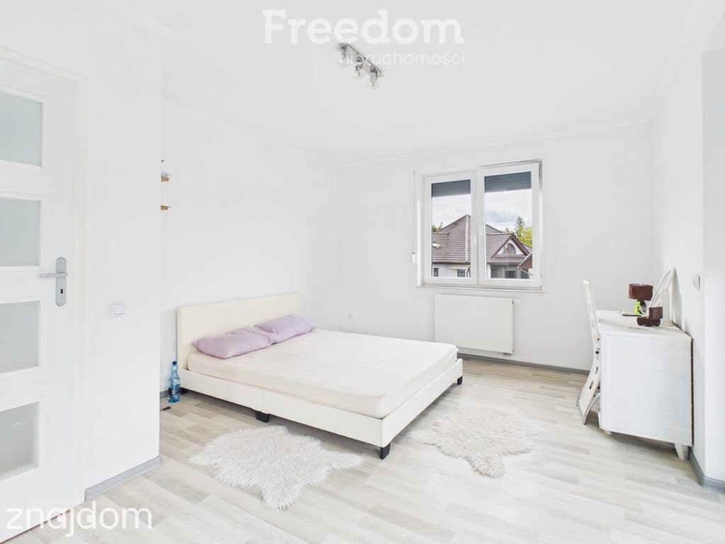 Dom wolnostojący 191 m², działka 945 m², garaż - zdjęcie 17