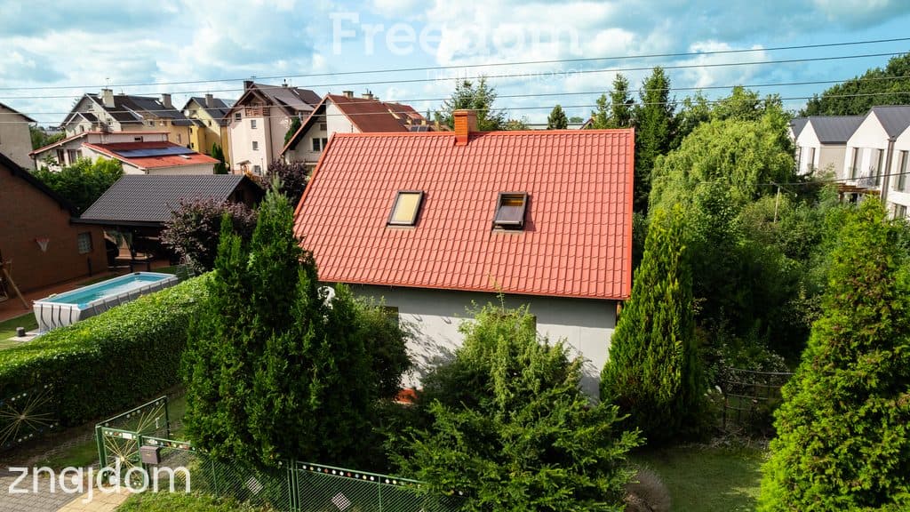 Dom z budynkiem gospodarczym na działce 1 113 m2 ! - zdjęcie 4