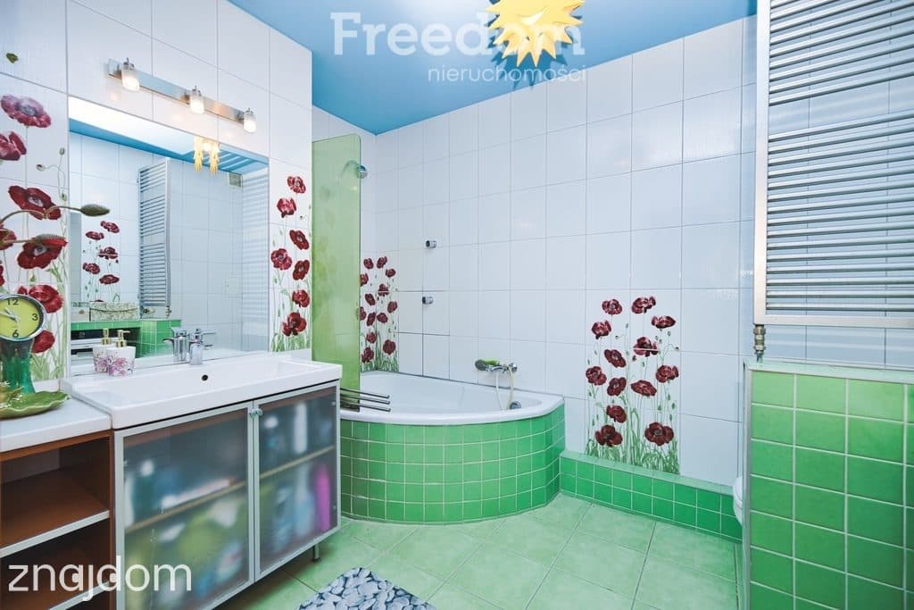 Dwupoziomowy unikat na Jarotach – 108,80 m². - zdjęcie 10