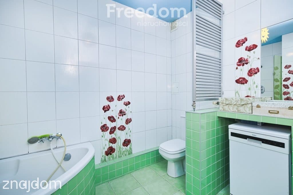 Dwupoziomowy unikat na Jarotach – 108,80 m². - zdjęcie 11
