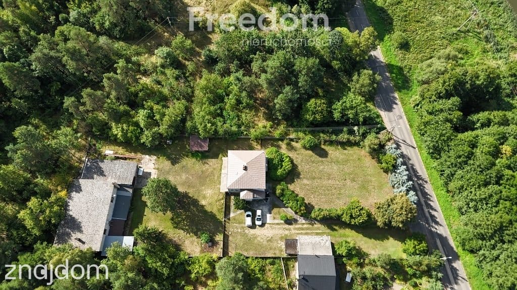 Dom z dużą działką i przestrzenią na Twoje plany - zdjęcie 19