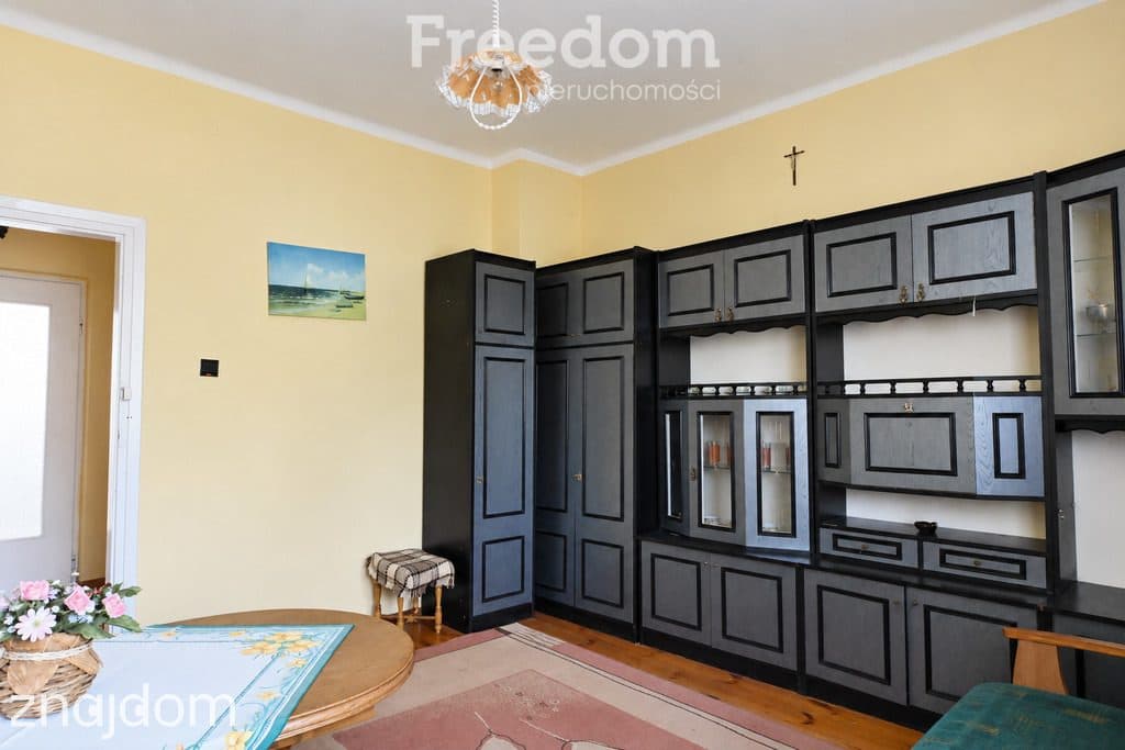 Dom z dużą działką i przestrzenią na Twoje plany - zdjęcie 3