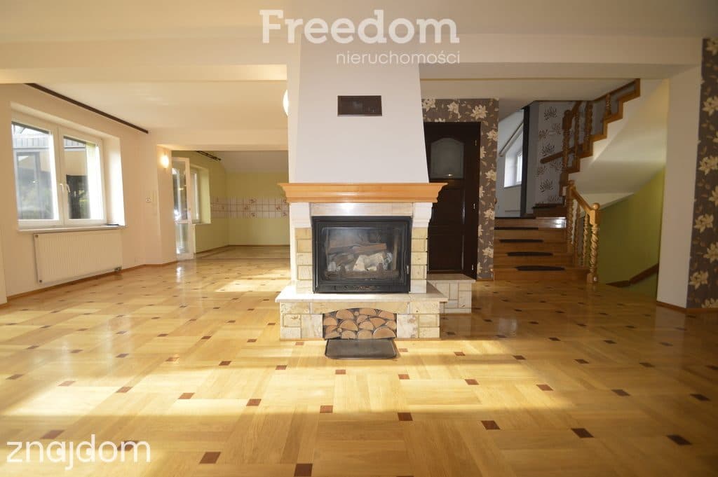 Duży dom 300 m2/3 mieszkania/pod najem/ogród/garaż - zdjęcie 3