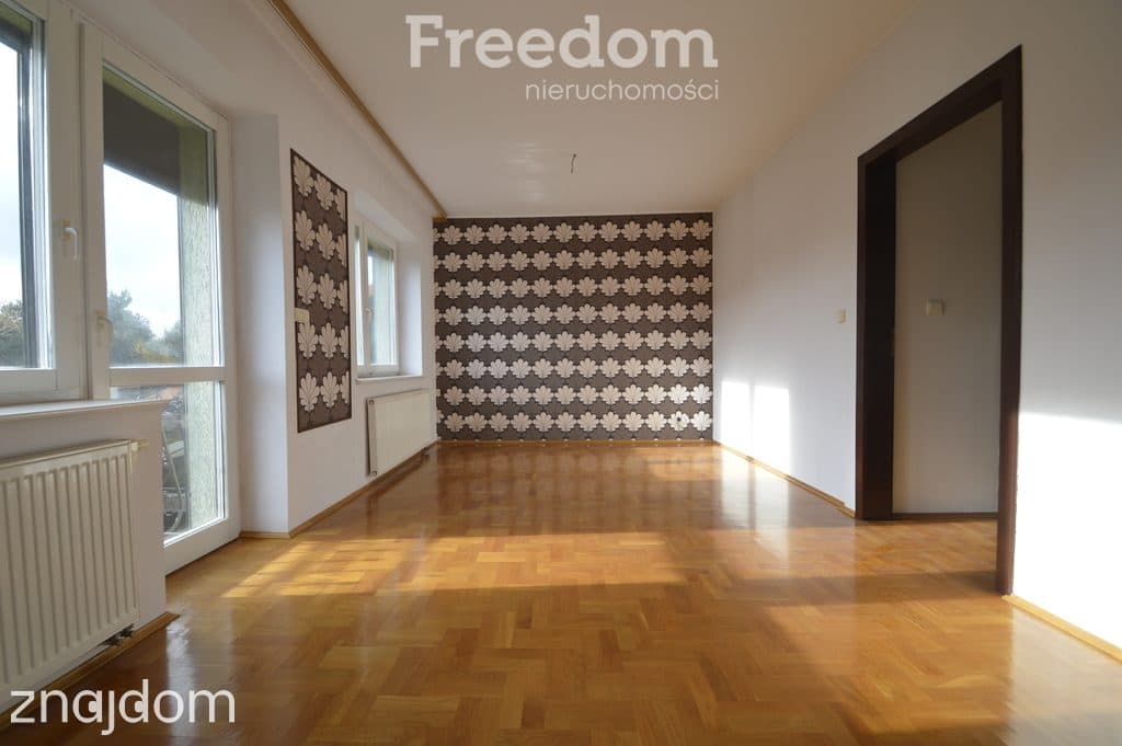 Duży dom 300 m2/3 mieszkania/pod najem/ogród/garaż - zdjęcie 9