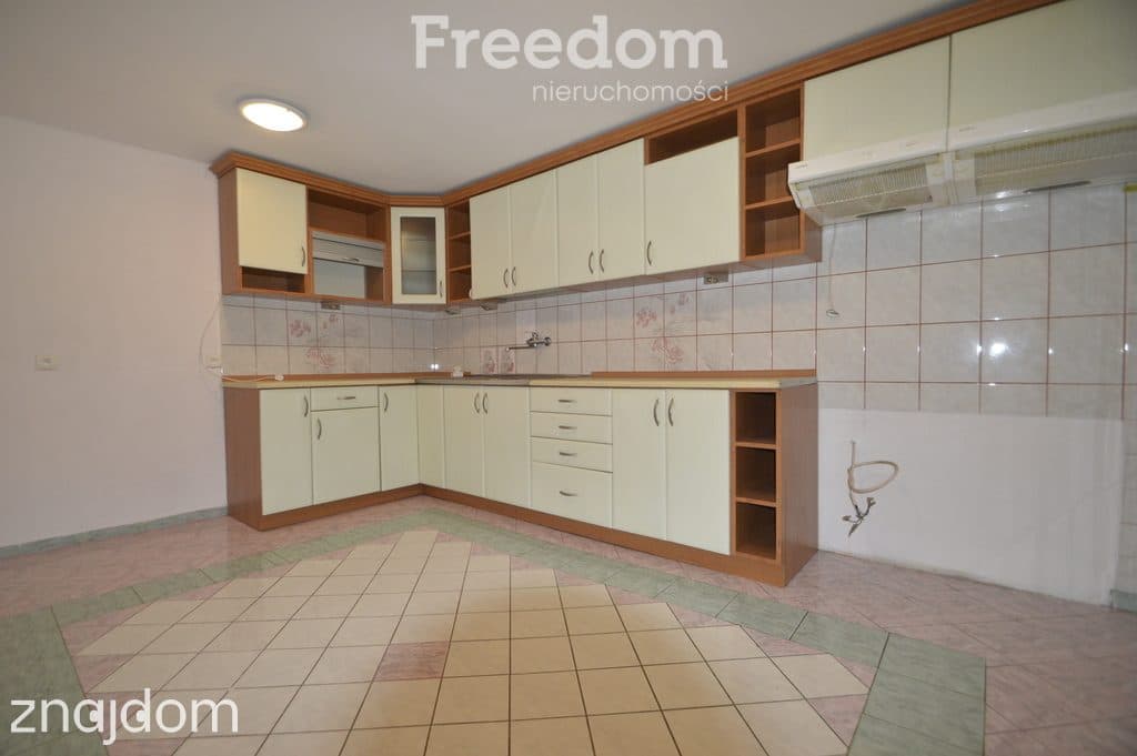 Duży dom 300 m2/3 mieszkania/pod najem/ogród/garaż - zdjęcie 11