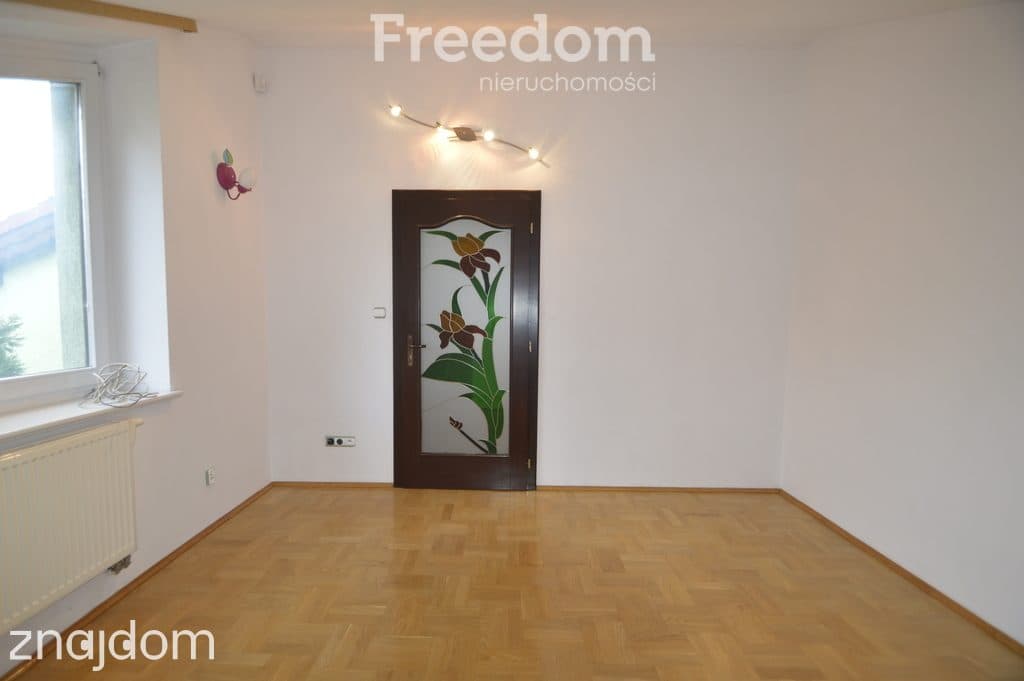 Duży dom 300 m2/3 mieszkania/pod najem/ogród/garaż - zdjęcie 15