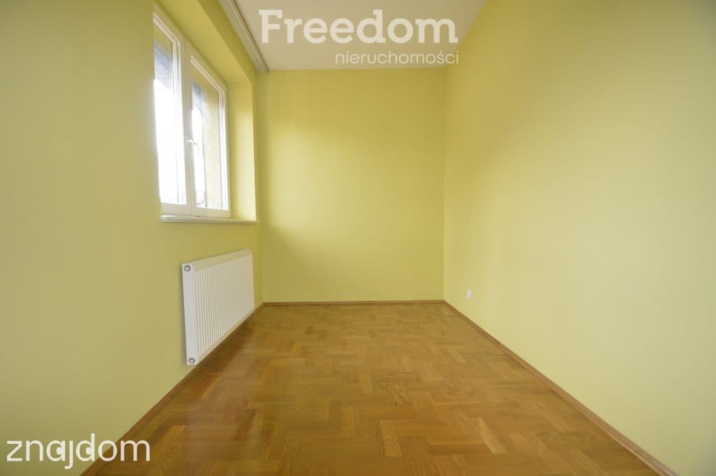 Duży dom 300 m2/3 mieszkania/pod najem/ogród/garaż - zdjęcie 16
