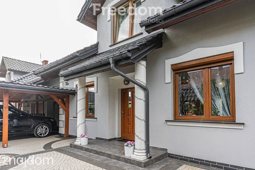 Dom bliźniak 178 m², garaż, bardzo dobry stan