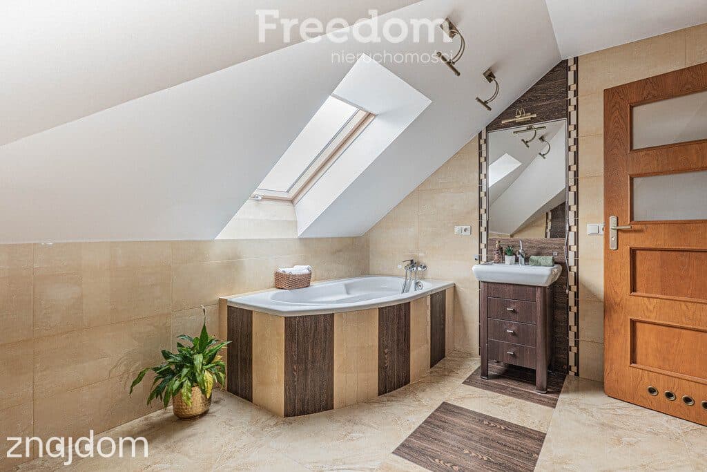 Dom bliźniak 178 m², garaż, bardzo dobry stan - zdjęcie 8