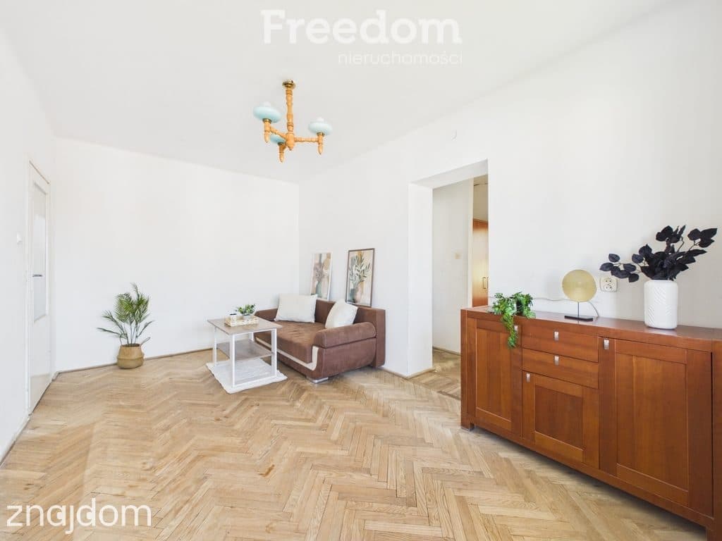 Mieszkanie 3 pokojowe Jagiellońska z balkonem - zdjęcie 3