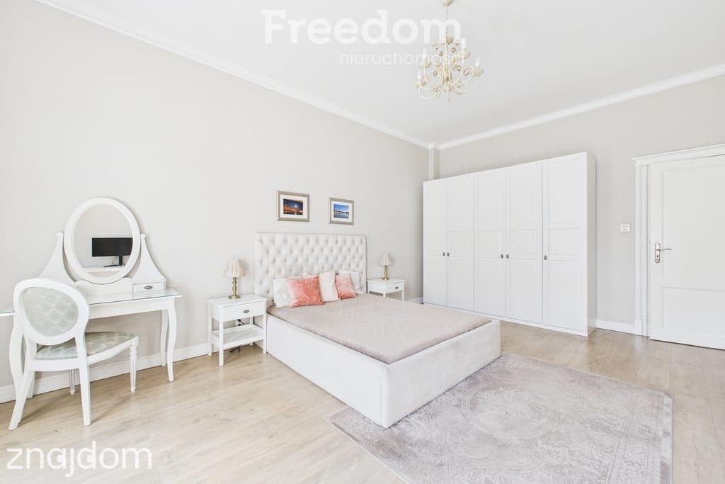 Przestronne mieszkanie 104 m² w kamienicy – Elbląg - zdjęcie 3
