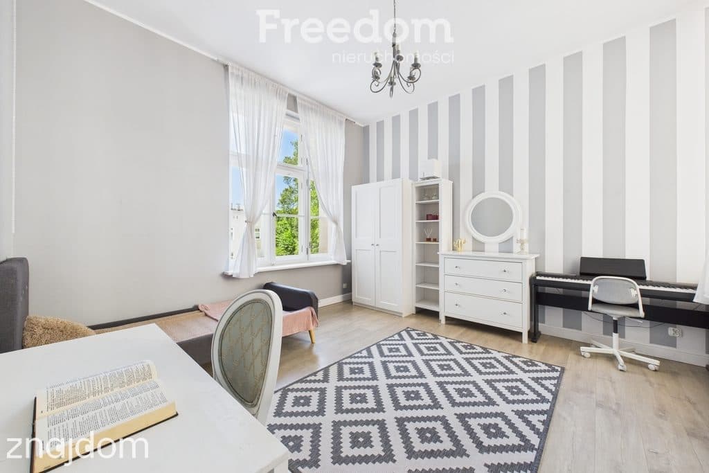Przestronne mieszkanie 104 m² w kamienicy – Elbląg - zdjęcie 17