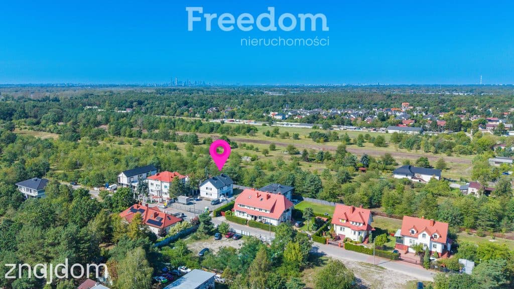 3-pokoje z poddaszem i 2 miejscami parkingowymi - zdjęcie 9
