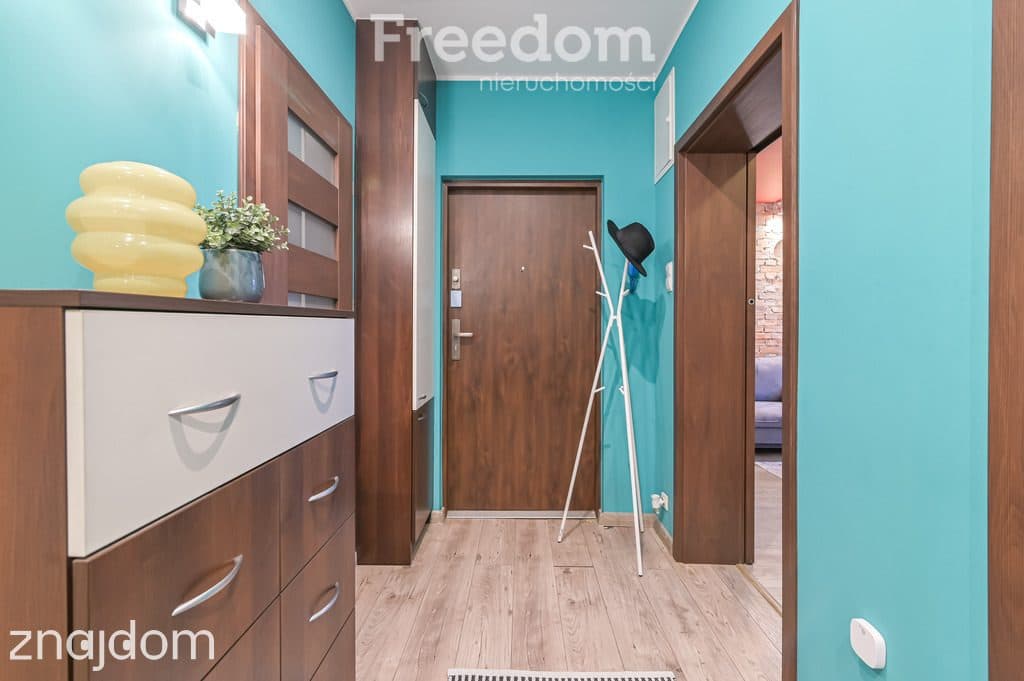 67 m² w Śródmieściu | 3 pokoje | widok na ECS - zdjęcie 18