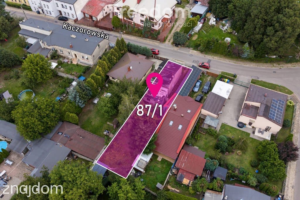 Działka budowlana 400 m² z domem do remontu - zdjęcie 7