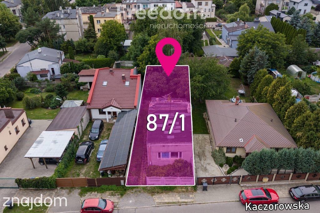 Działka budowlana 400 m² z domem do remontu - zdjęcie 3