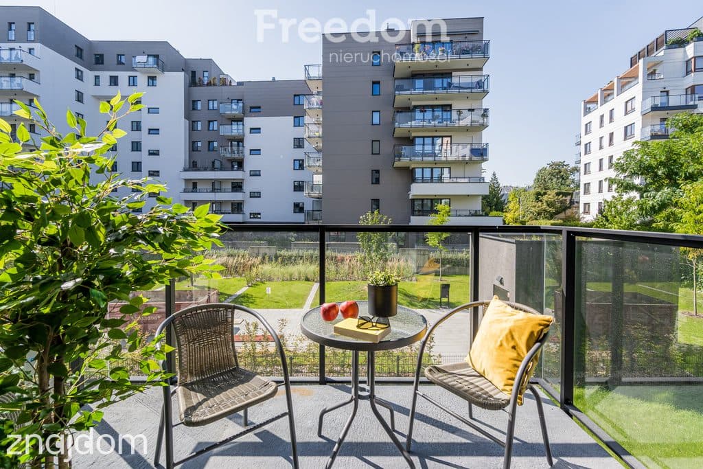 Nowe, studio, Kierbedzia, balkon, garaż
