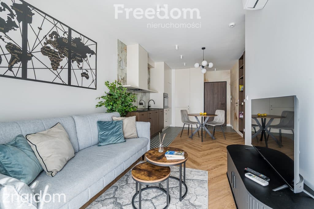 Nowe, studio, Kierbedzia, balkon, garaż - zdjęcie 7