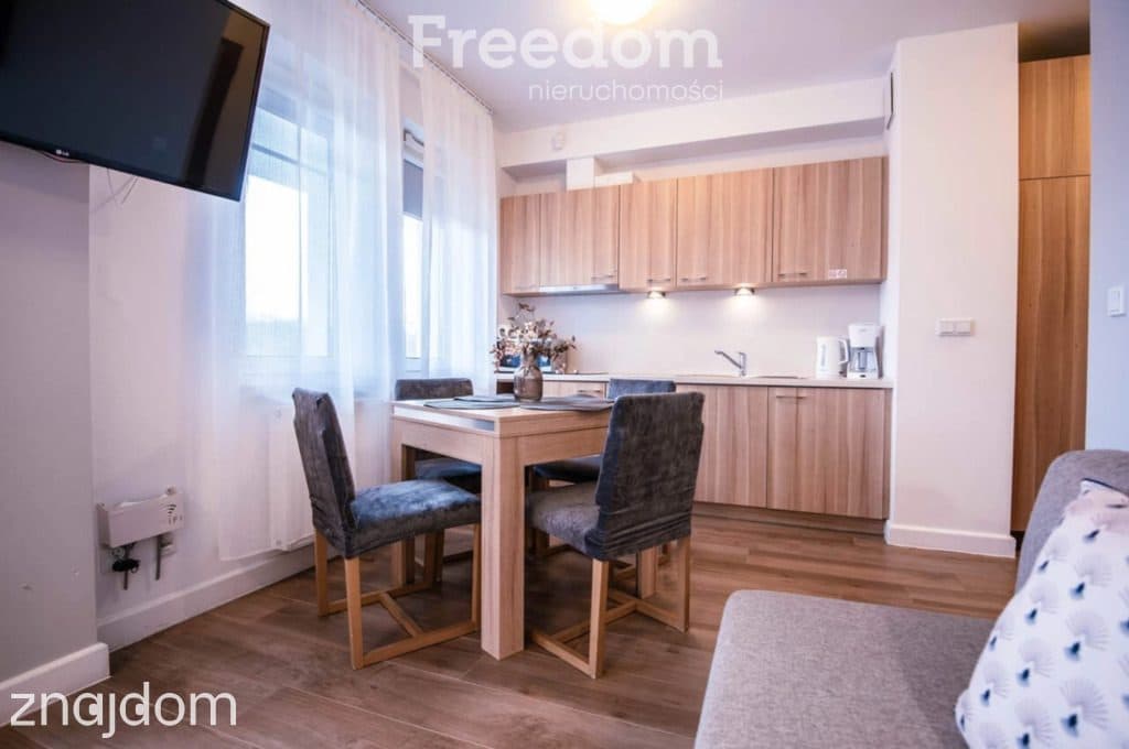 Słoneczny Apartament przy morzu z garażem - zdjęcie 8