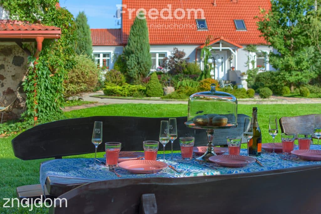 Przytulne i eleganckie siedlisko na Mazurach - zdjęcie 4