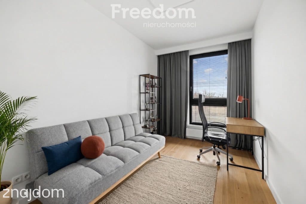 Portova | 3 pokoje | balkon | 2 miejsca w hali - zdjęcie 8
