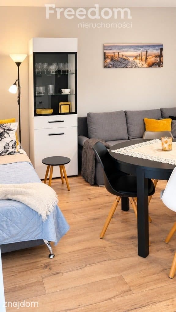 Świnoujście centrum – nowy apartament z loggią - zdjęcie 3