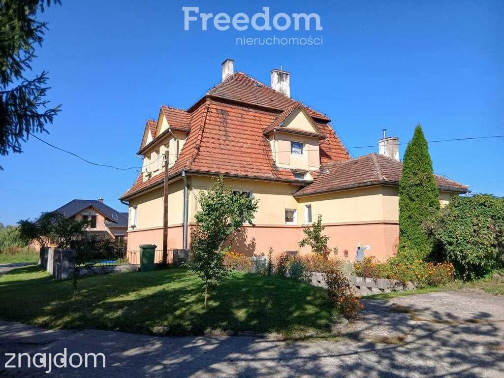 Mieszkanie 3 pokoje 2 garaże duży ogród