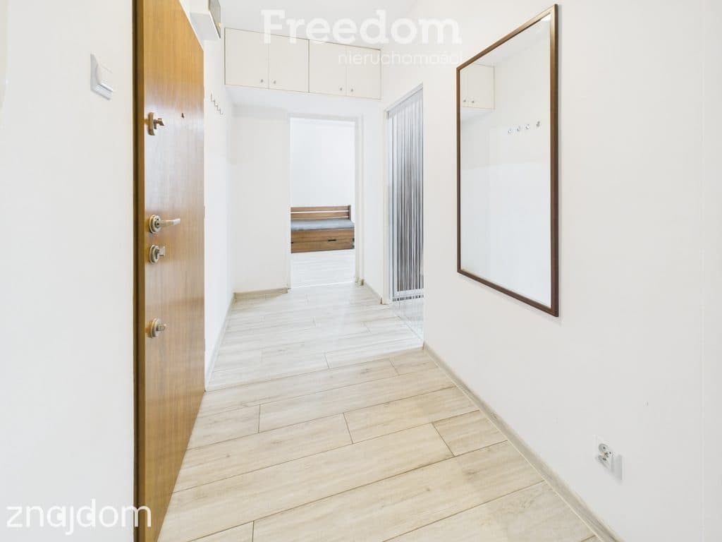 PRESTIŻOWA BAZYLIANÓWKA-2 pokoje, duży balkon